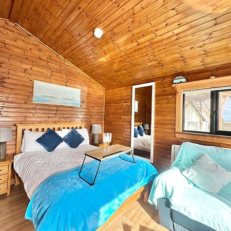 Cosy Portmor Log Cabin- Sea Views, Deck & Relaxation Malin Head Kültér fotó